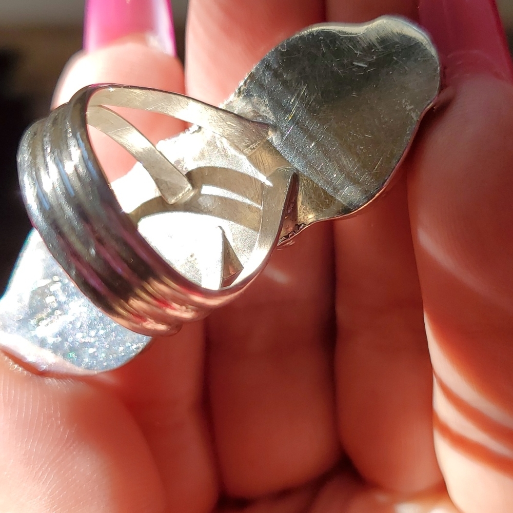 Kandy Crush Silver Ring View 4